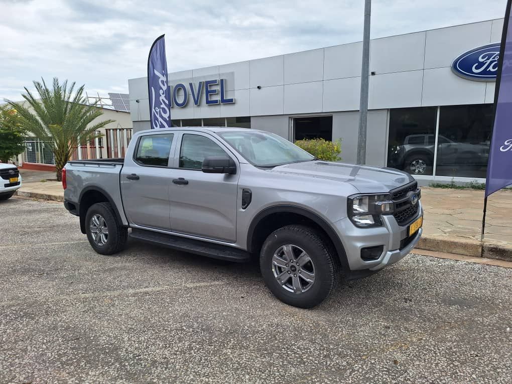 2025 Ford Ranger photo 1