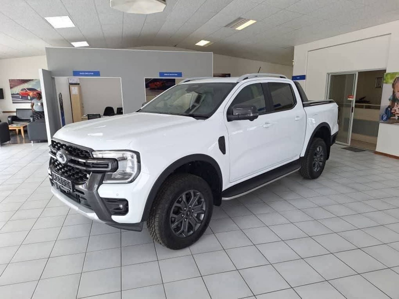 2025 Ford Ranger photo 1