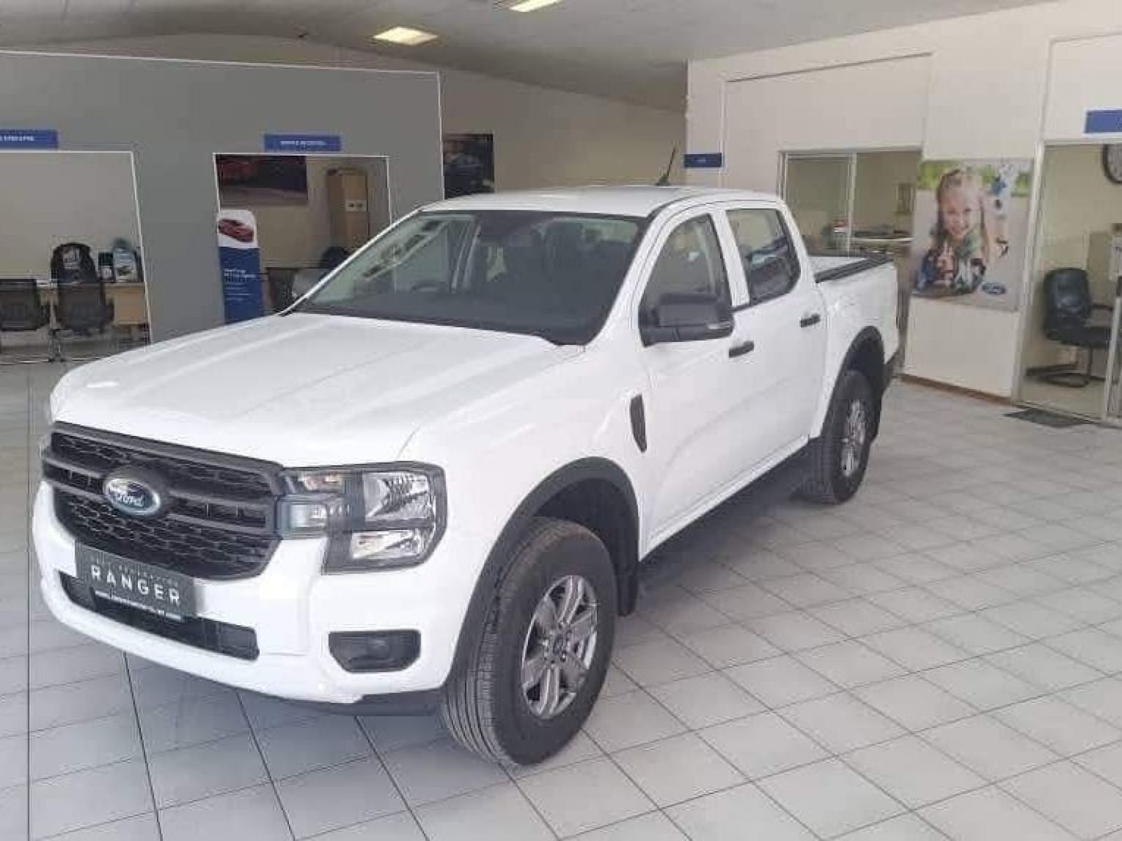 2025 Ford Ranger photo 1
