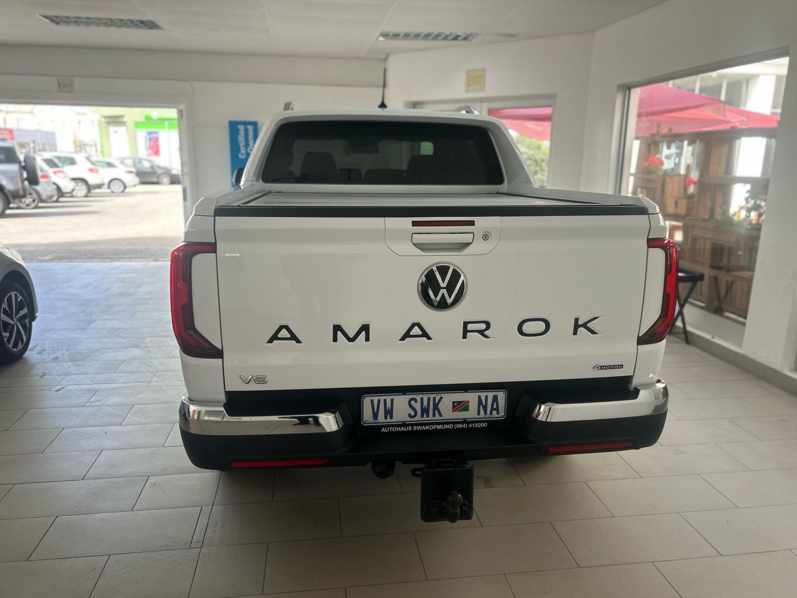 2025 Volkswagen Amarok photo 4