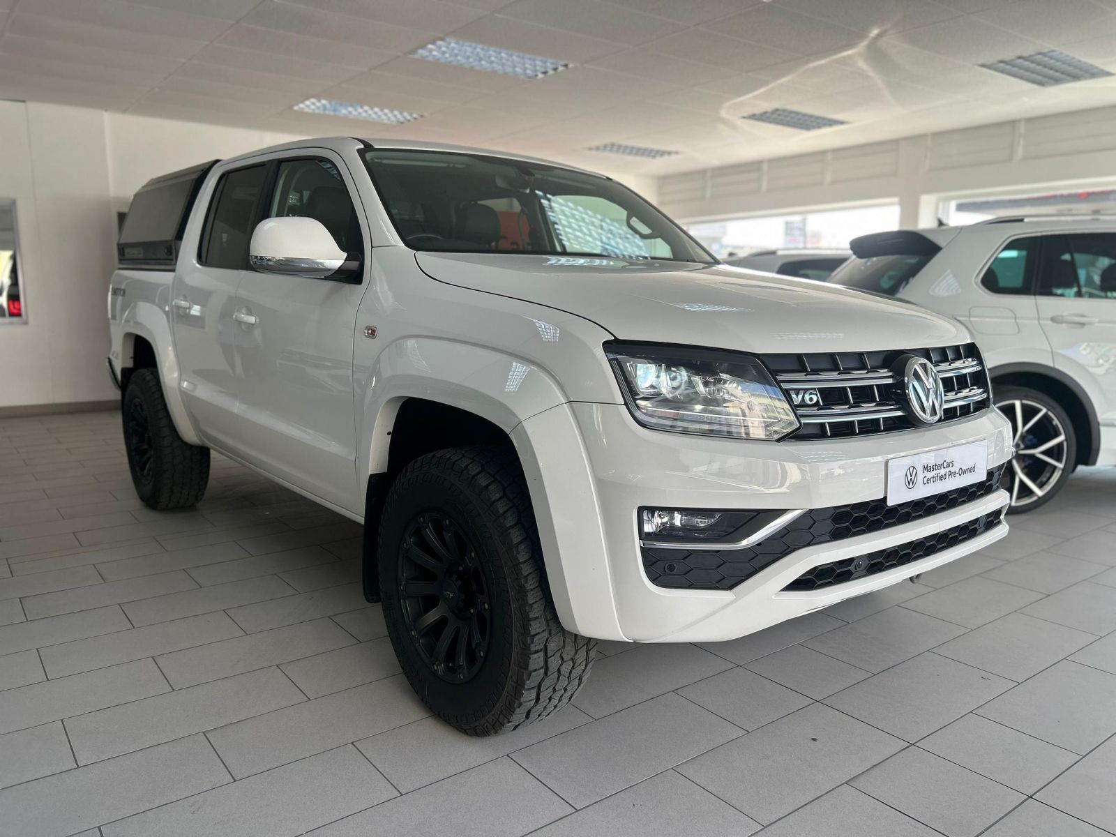 2021 Volkswagen Amarok photo 2