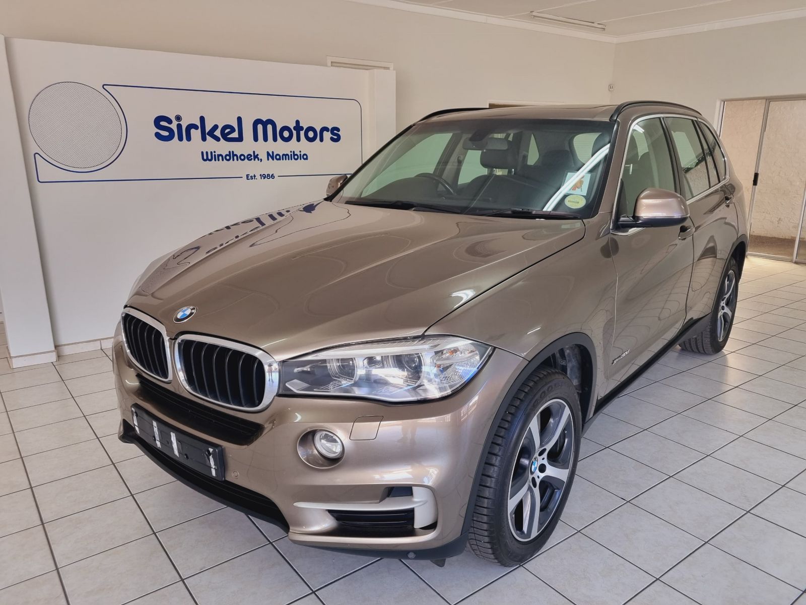 2018 BMW 2 Series photo 1