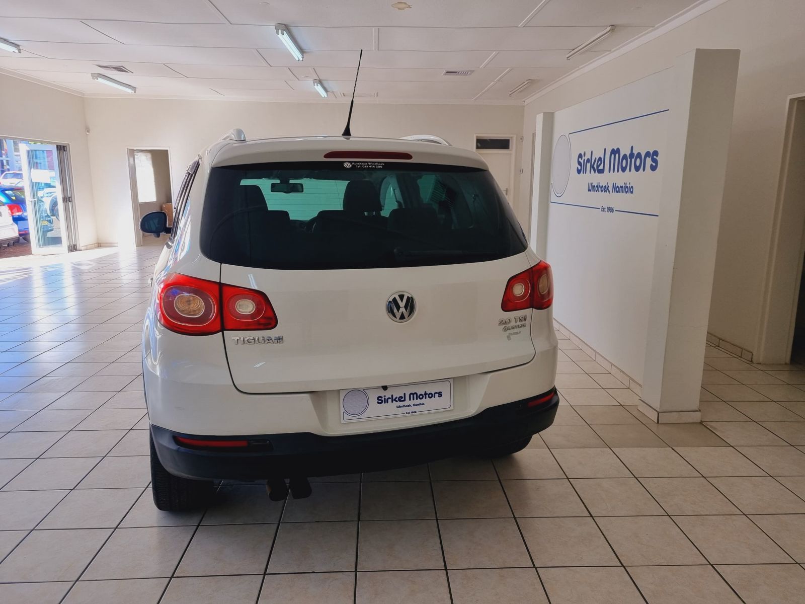 2011 Volkswagen Tiguan photo 7