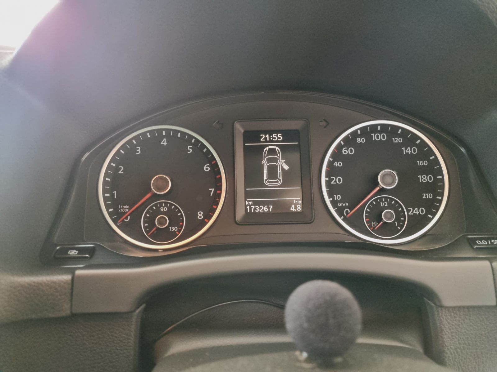 2011 Volkswagen Tiguan photo 9