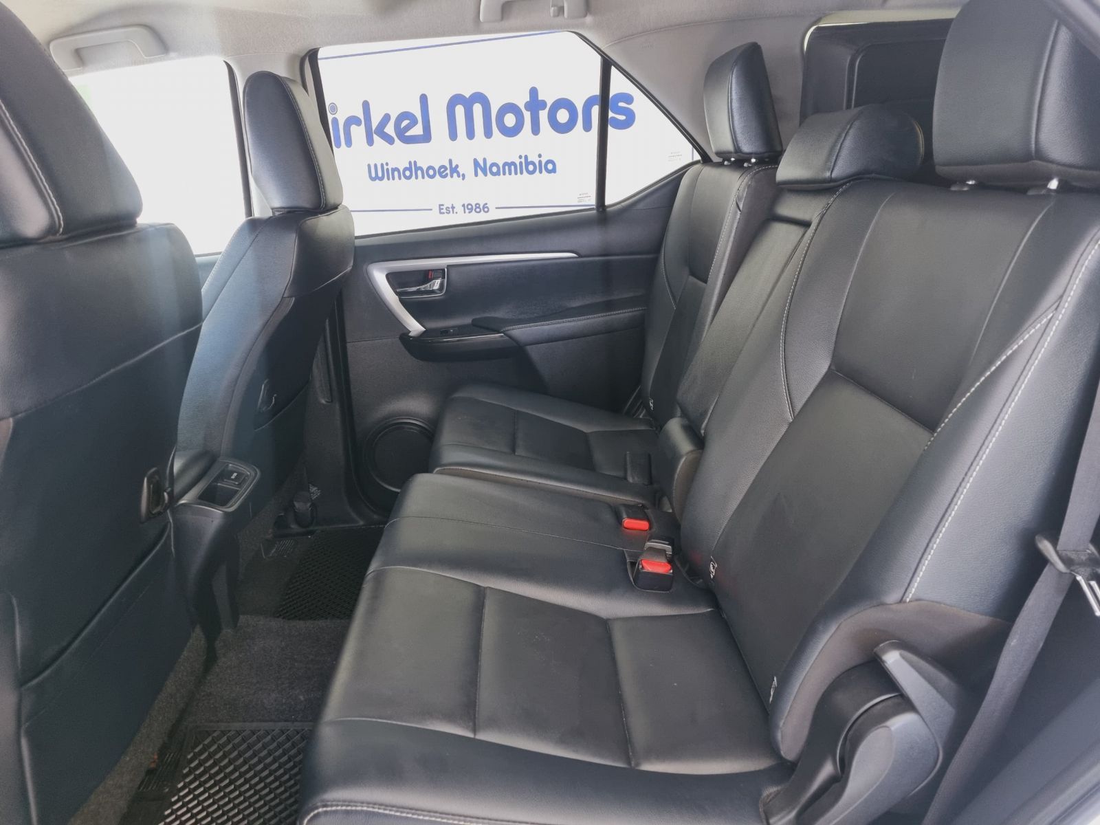 2024 Toyota Fortuner photo 11