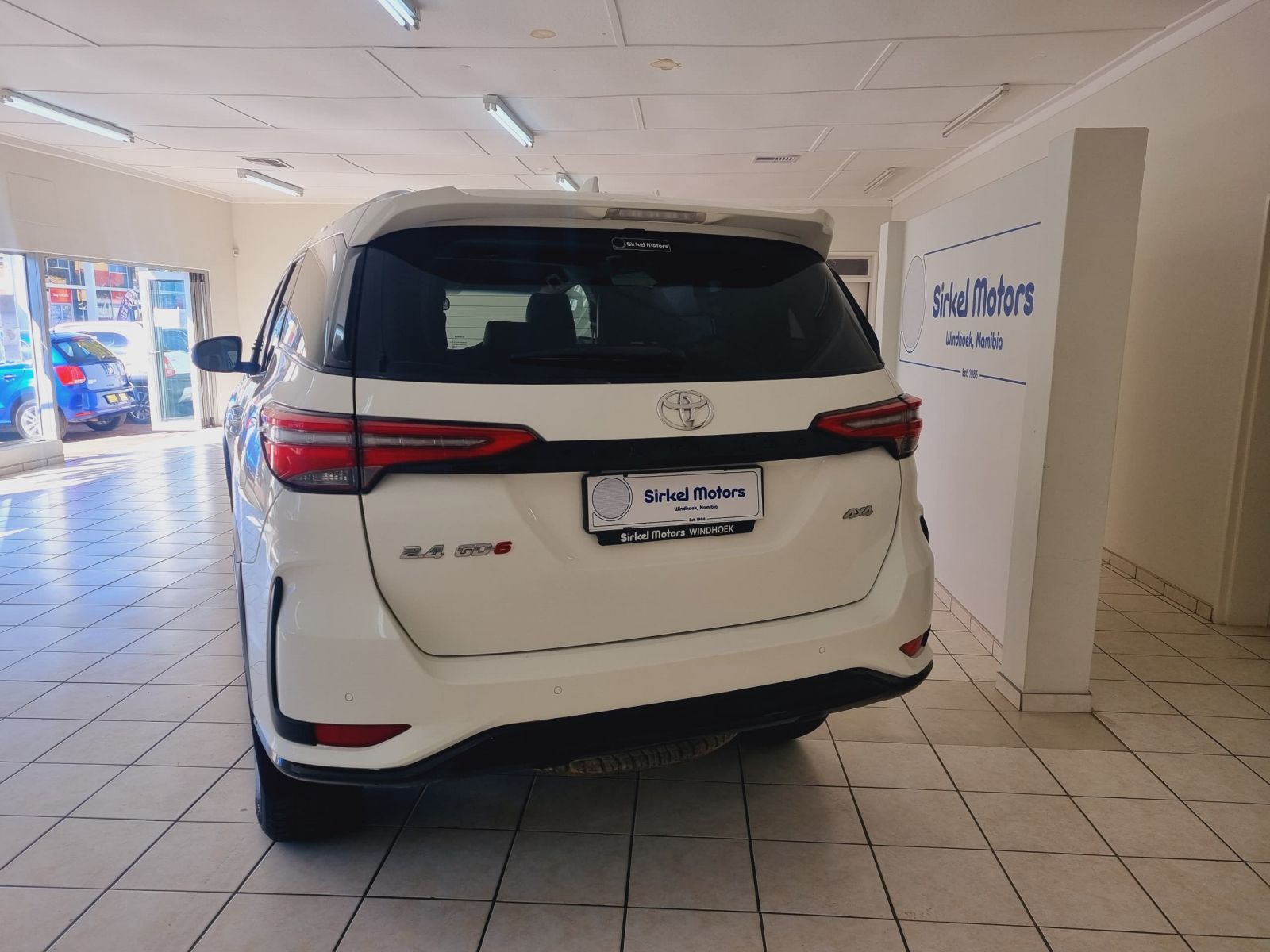 2024 Toyota Fortuner photo 4