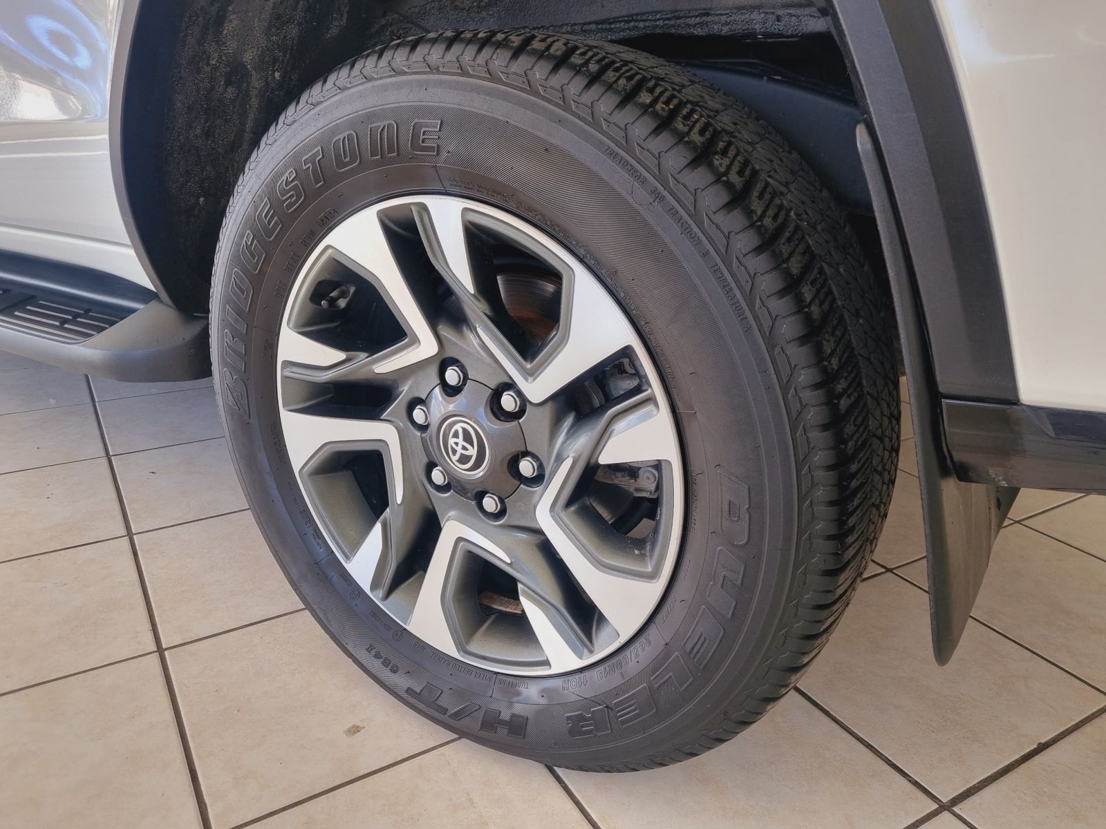 2024 Toyota Fortuner photo 7