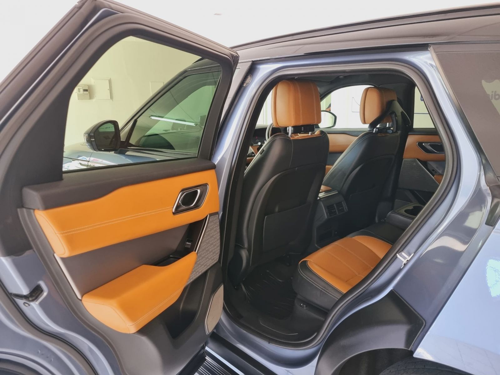 2018 Land Rover Range Rover photo 13