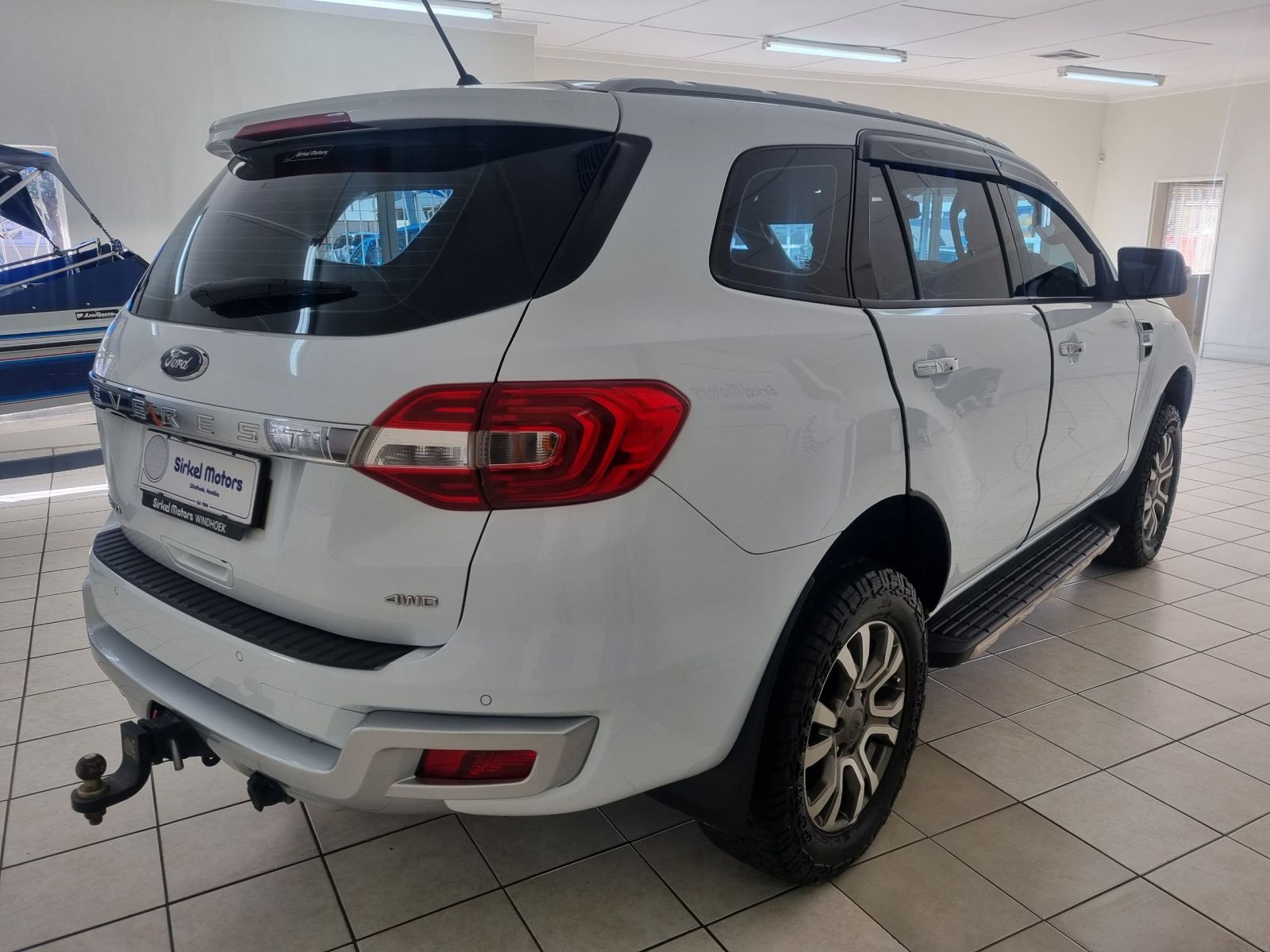 2018 Ford Everest photo 7