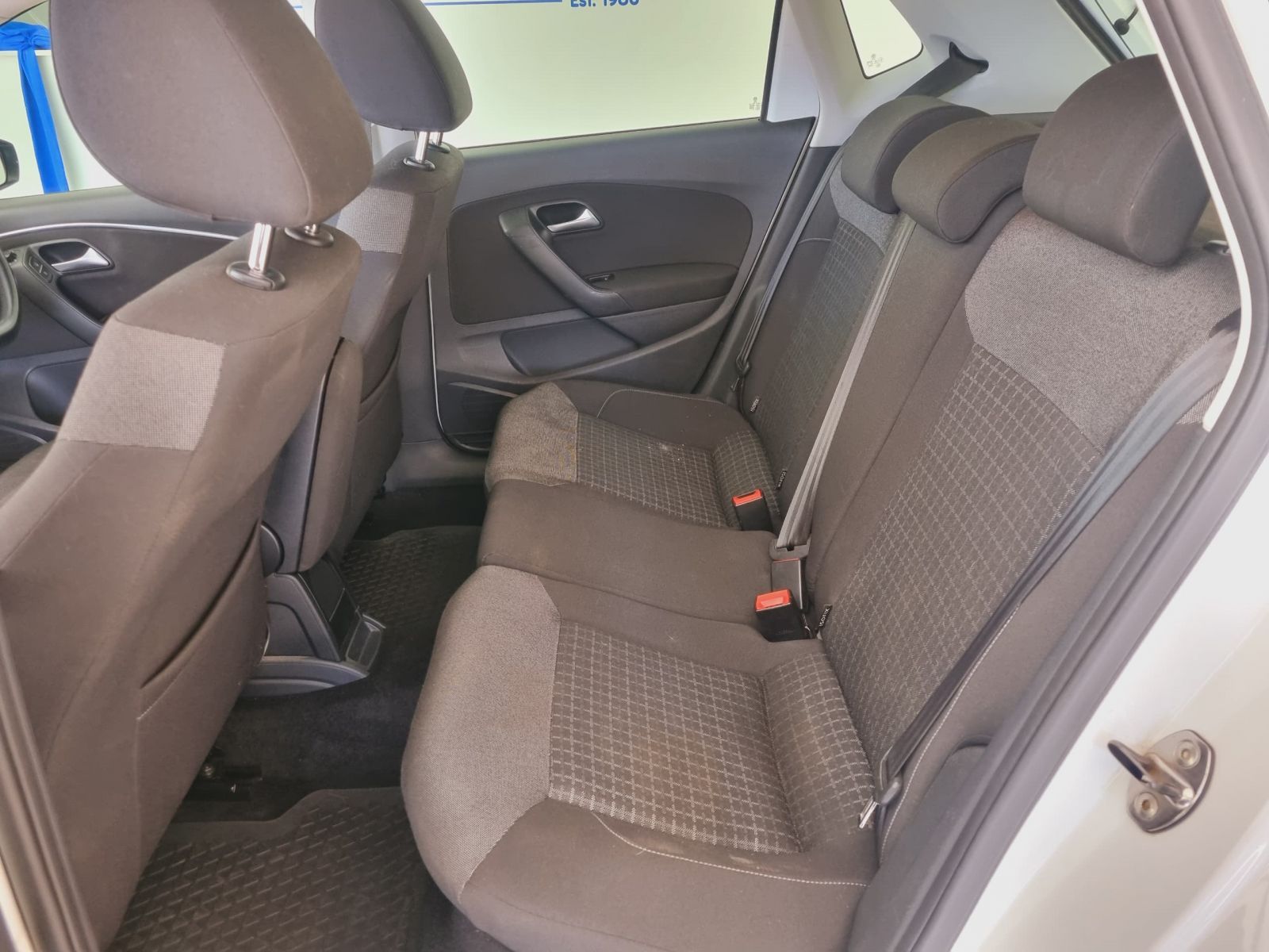 2016 Volkswagen Polo photo 11