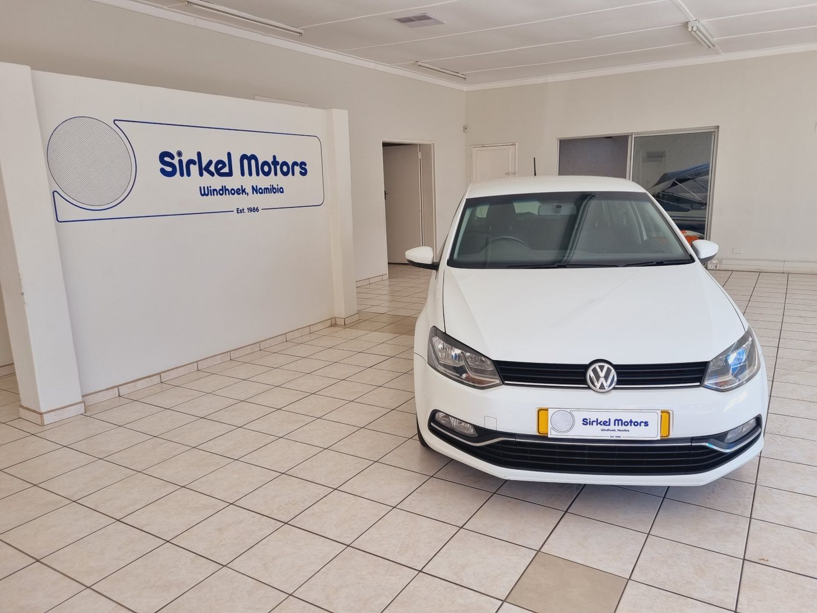 2016 Volkswagen Polo photo 3