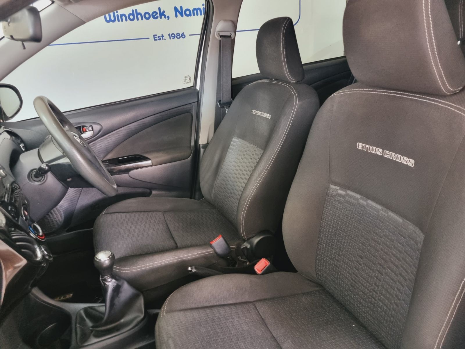2018 Toyota Etios photo 13