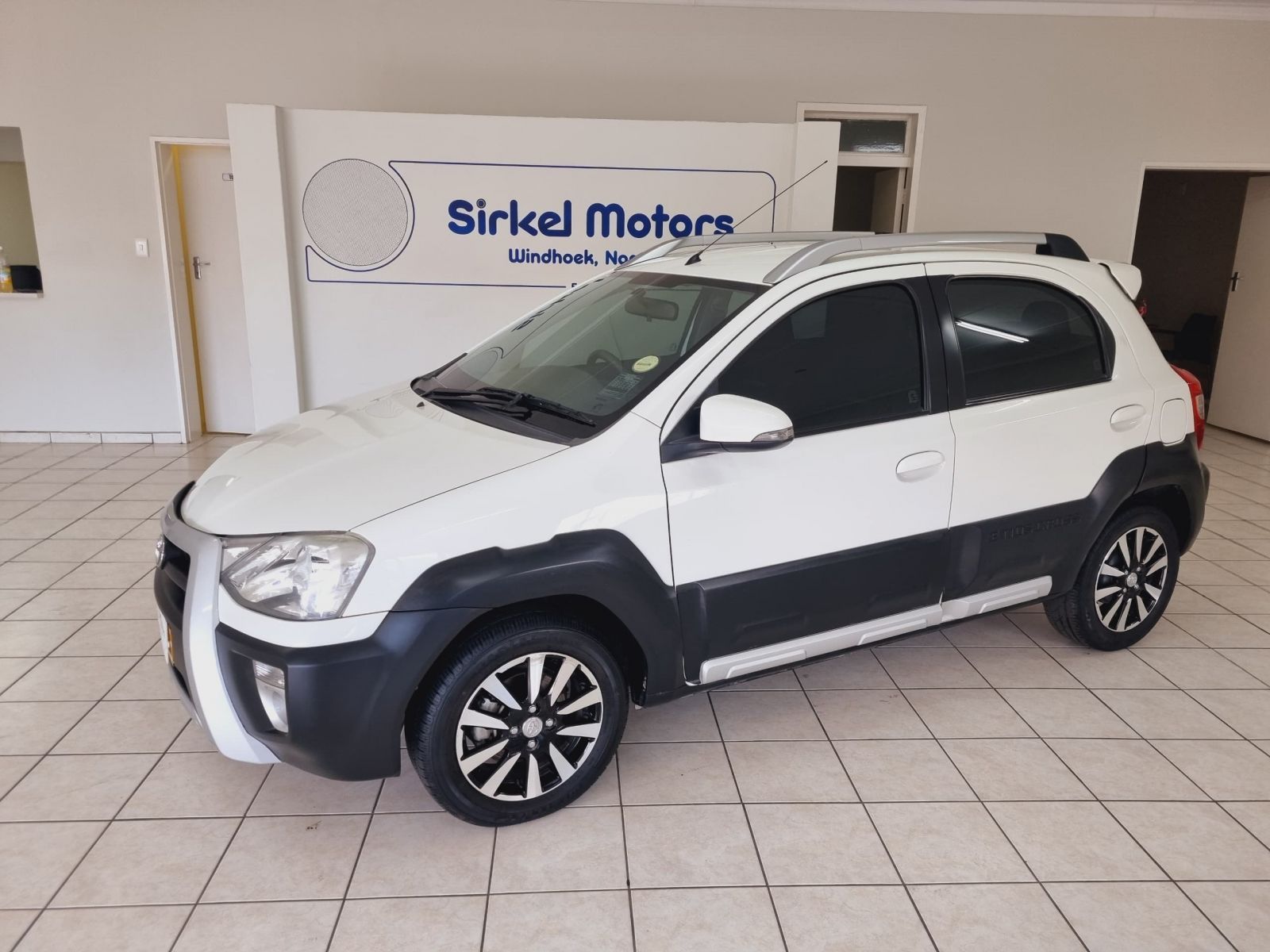 2018 Toyota Etios photo 2
