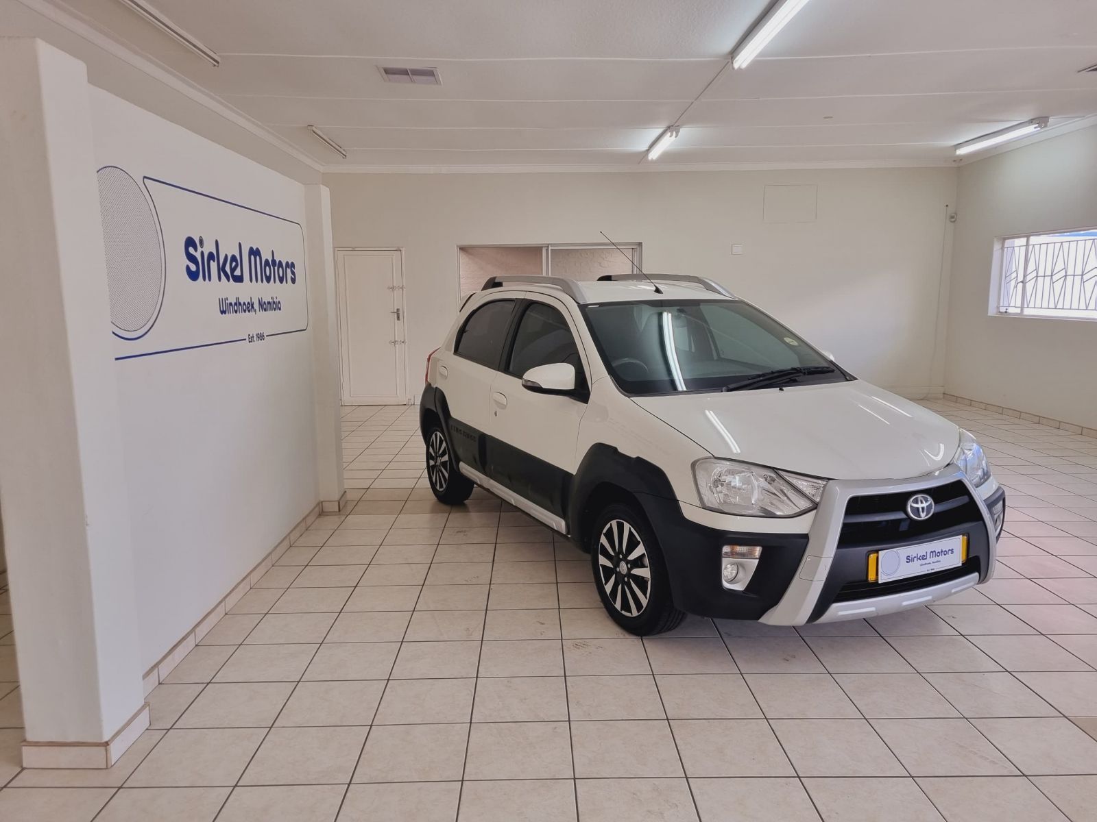 2018 Toyota Etios photo 4
