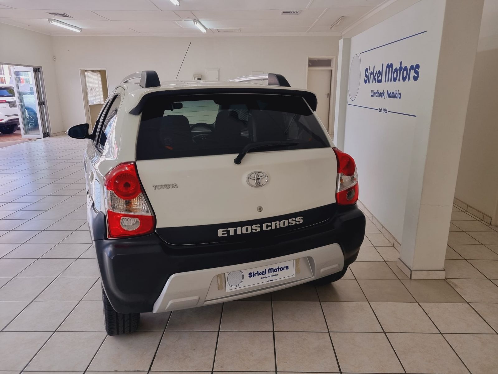 2018 Toyota Etios photo 9
