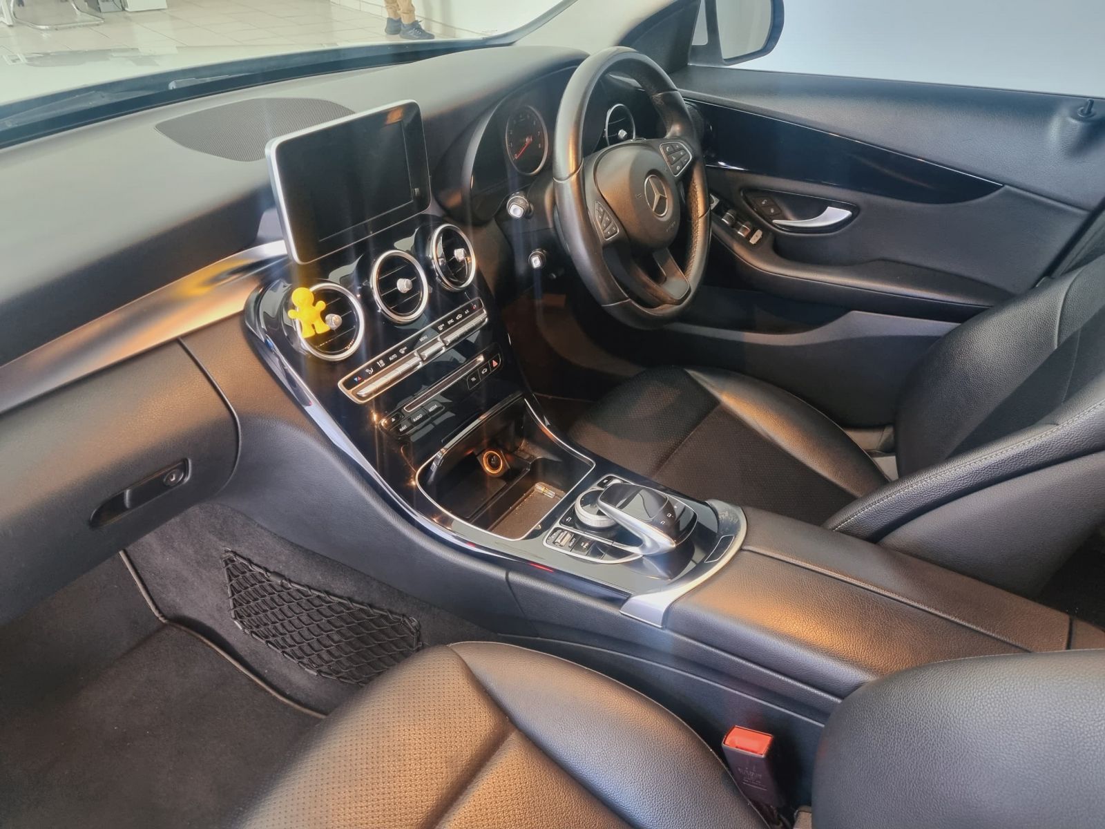 2015 Mercedes-Benz C Class photo 7