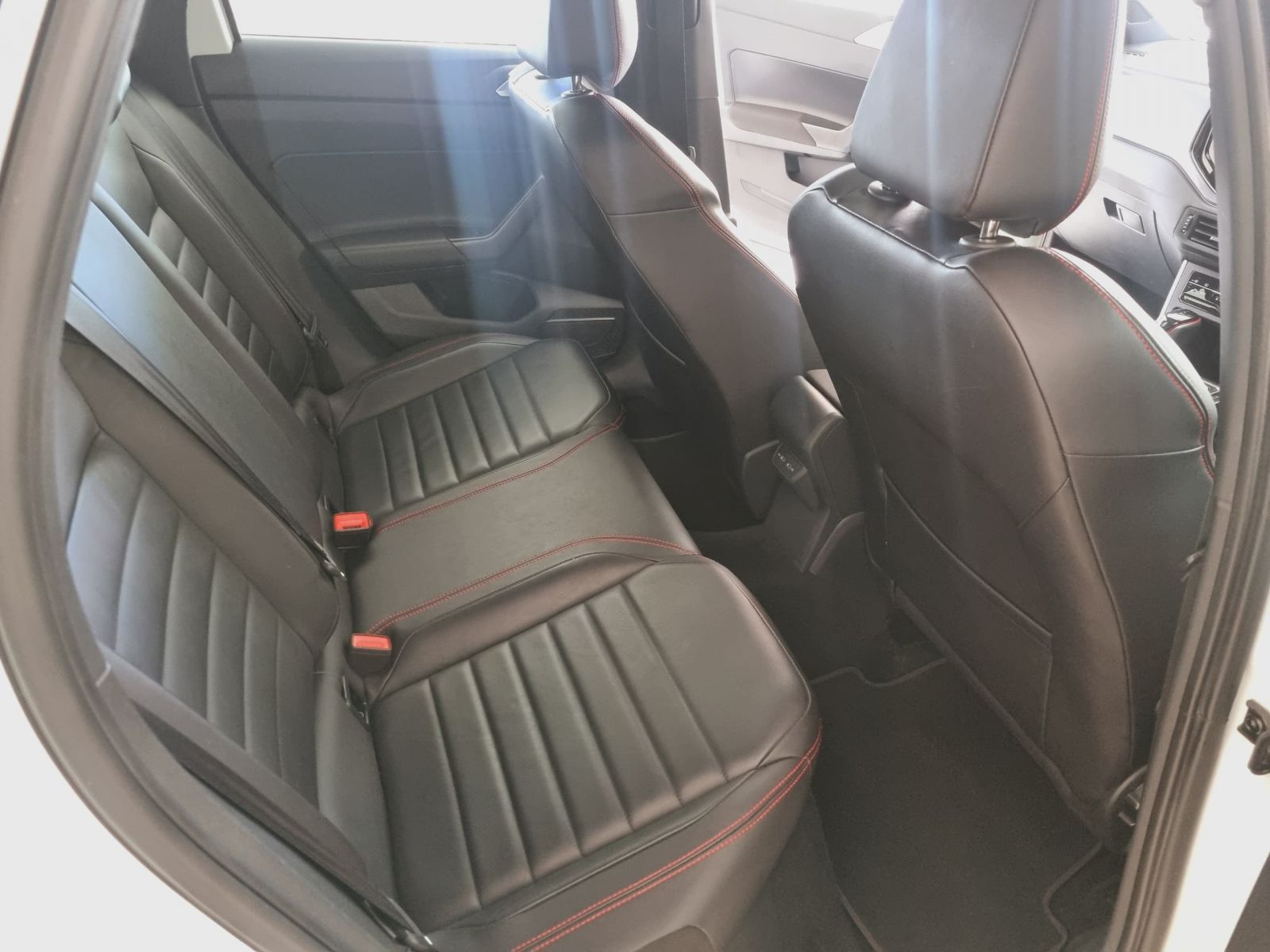 2022 Volkswagen Polo photo 12
