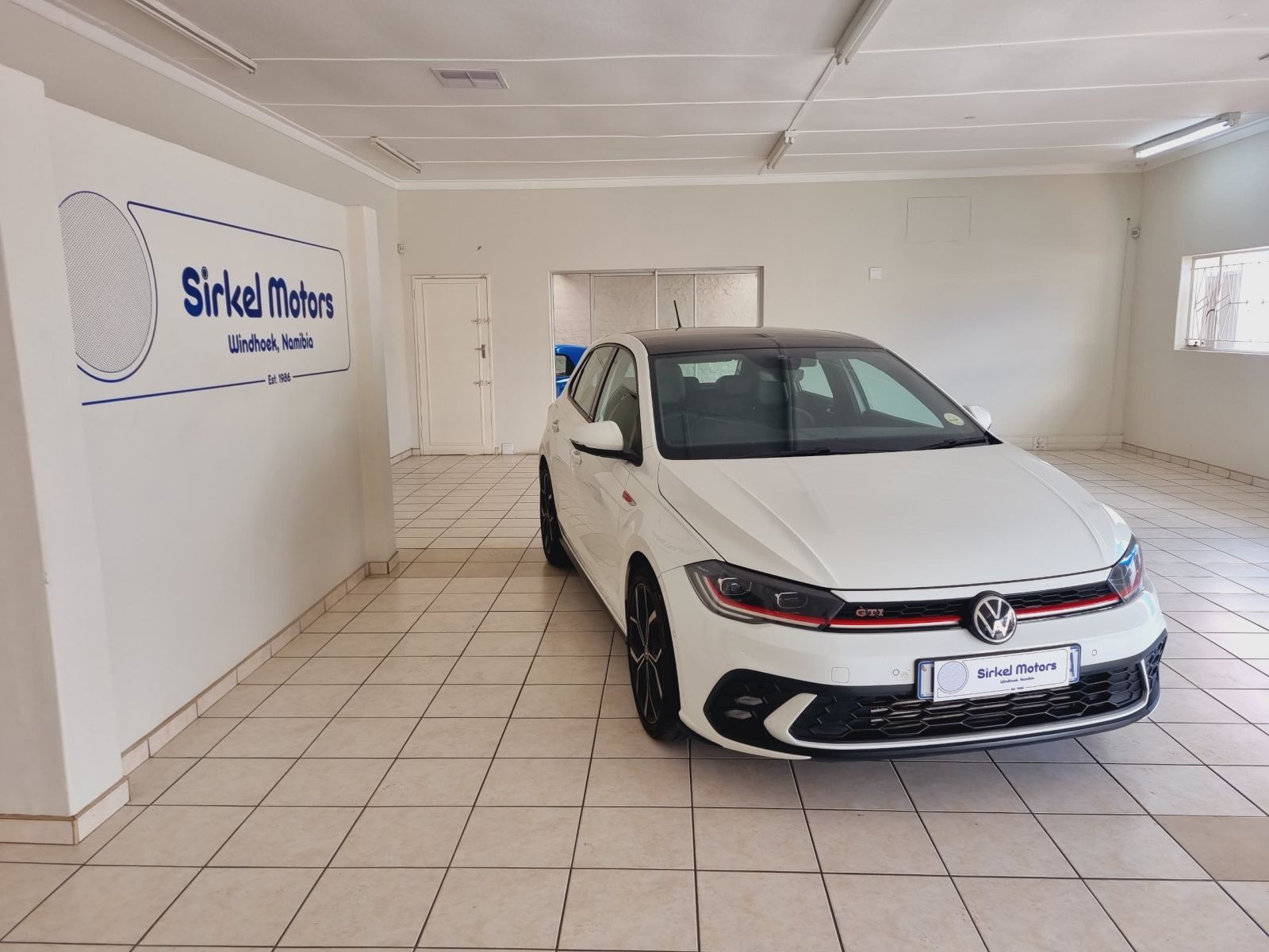 2022 Volkswagen Polo photo 2
