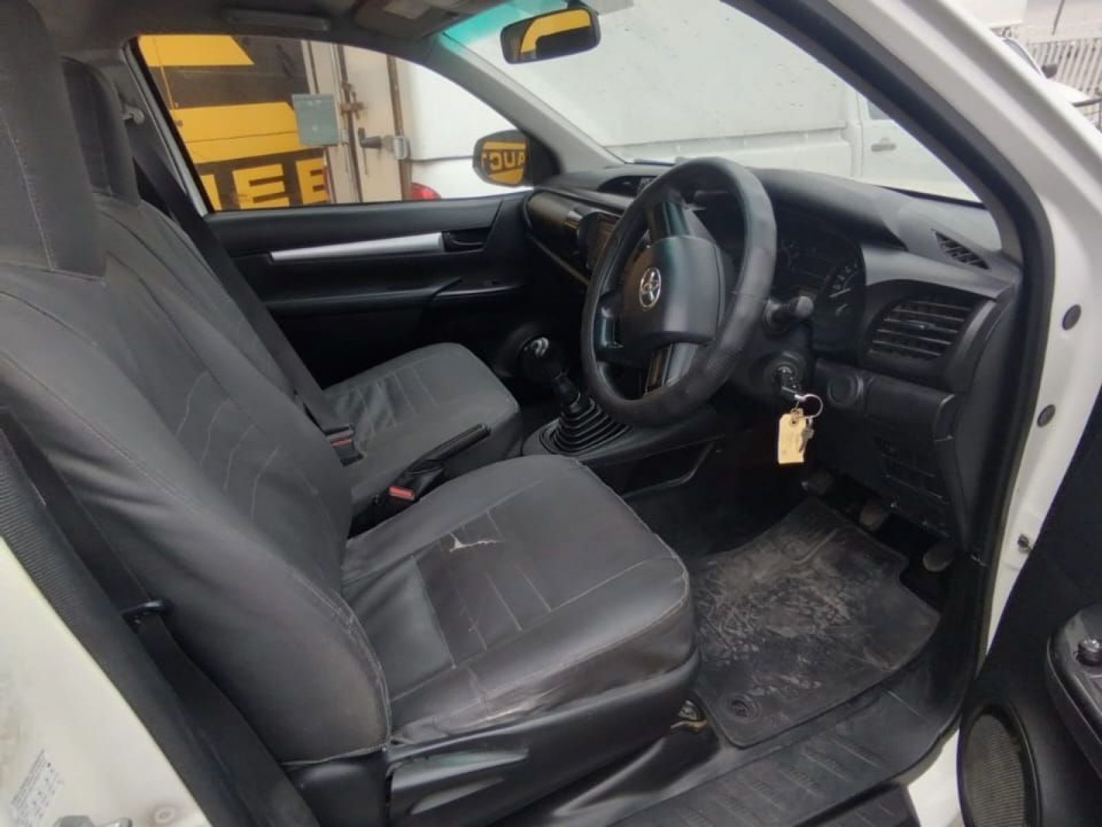 2019 Toyota Hilux photo 4