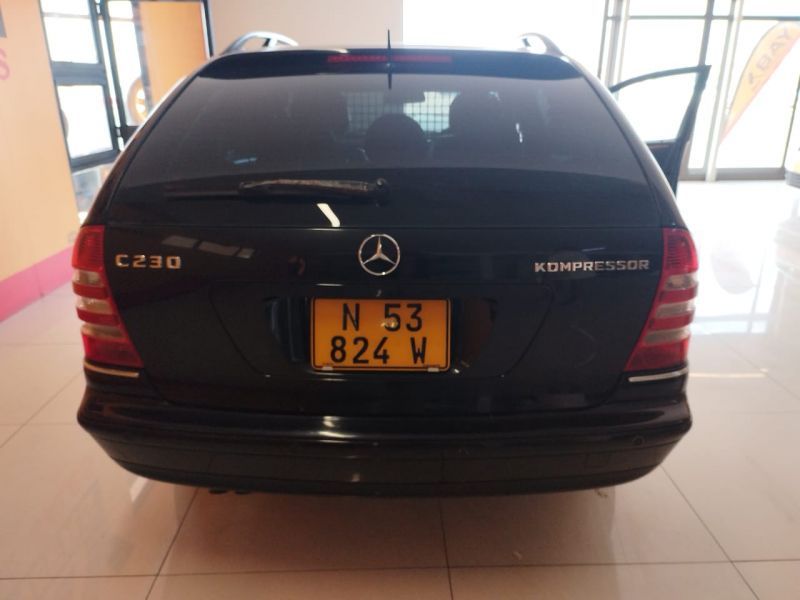 2008 Mercedes-Benz C Class photo 3