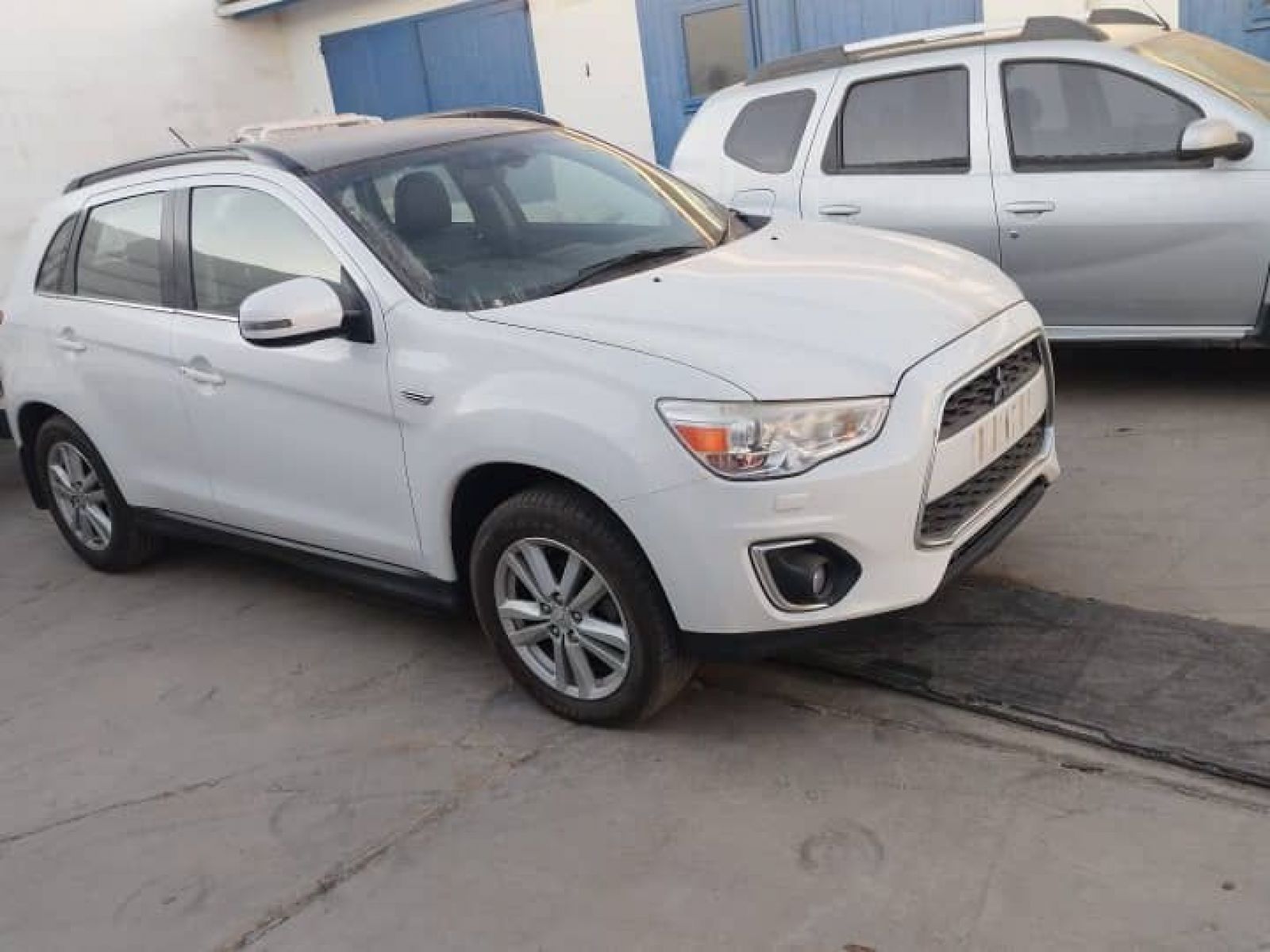 2014 Mitsubishi ASX photo 1