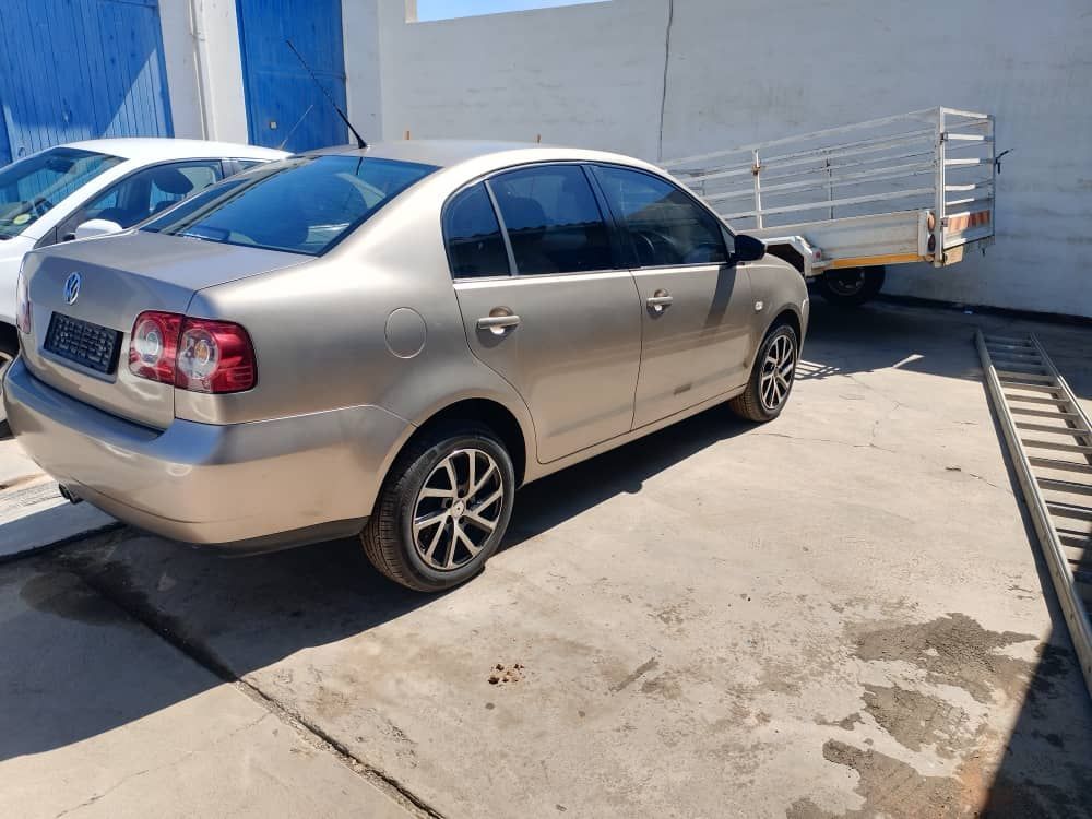 2015 Volkswagen Polo photo 4