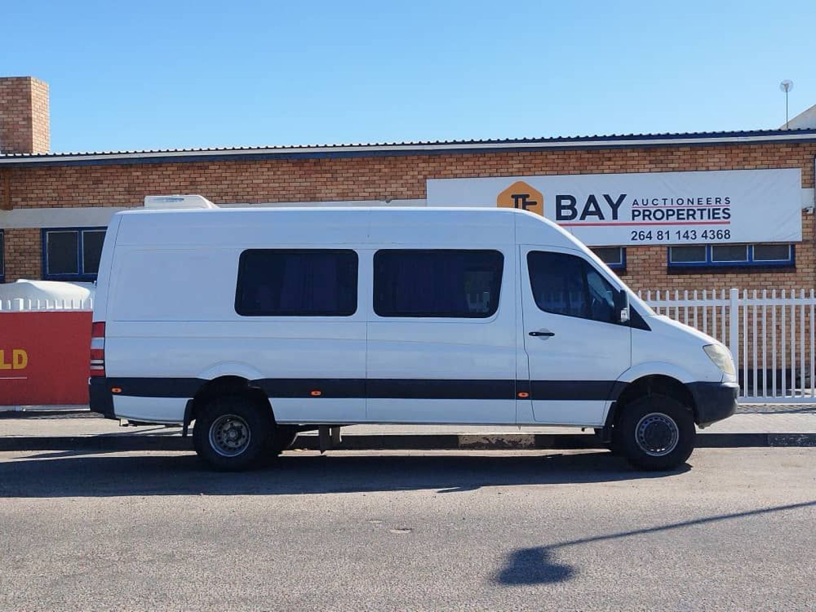 2007 Mercedes-Benz 320 photo 2