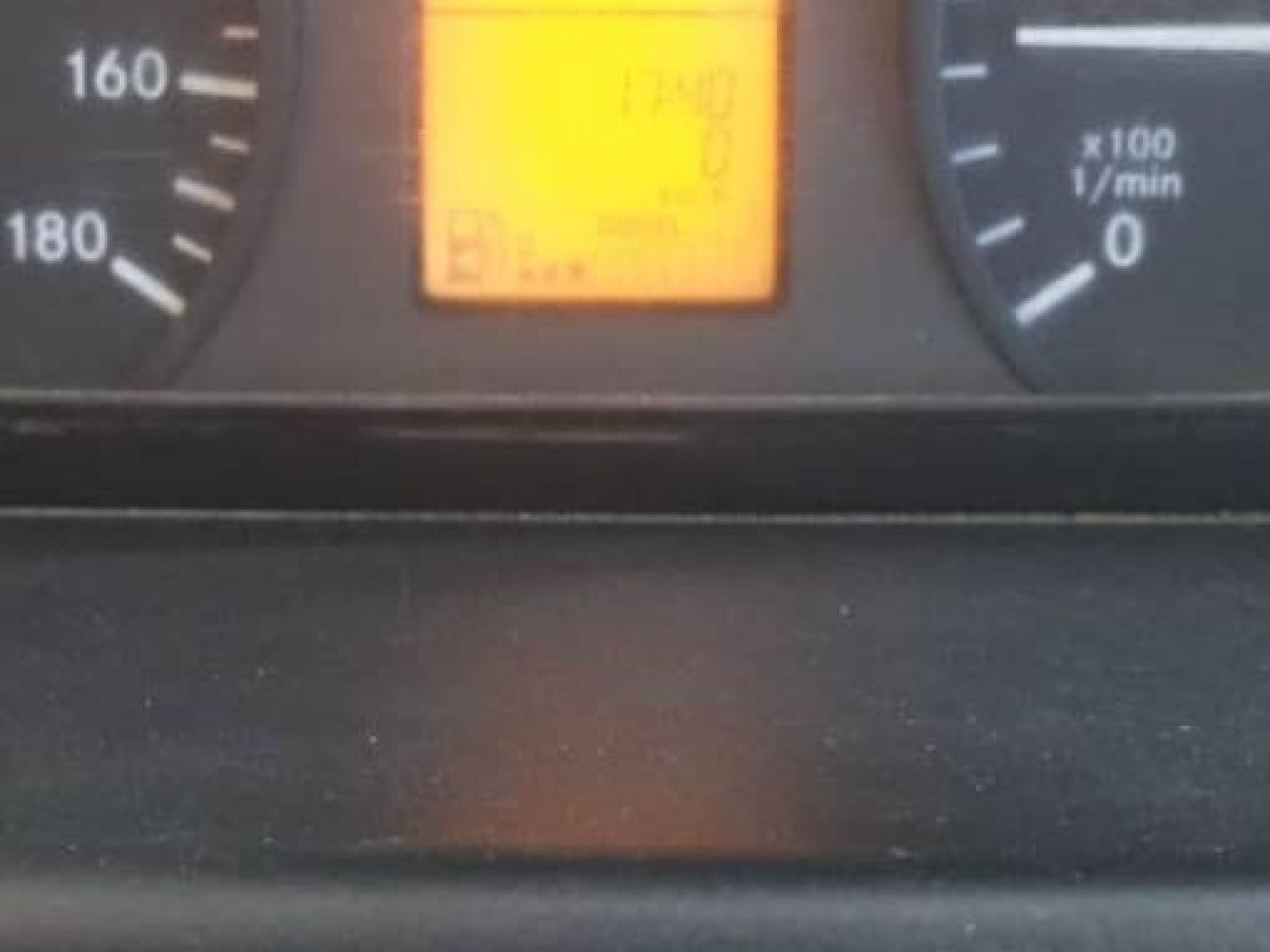 2007 Mercedes-Benz 320 photo 8