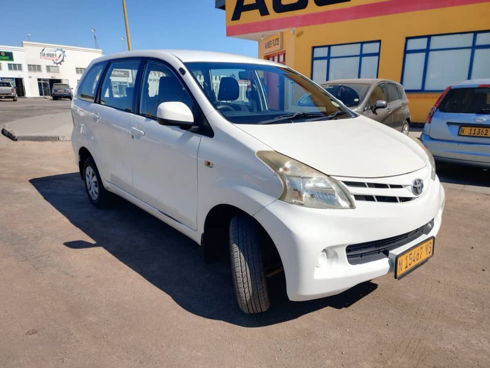 2014 Toyota Avanza photo 1