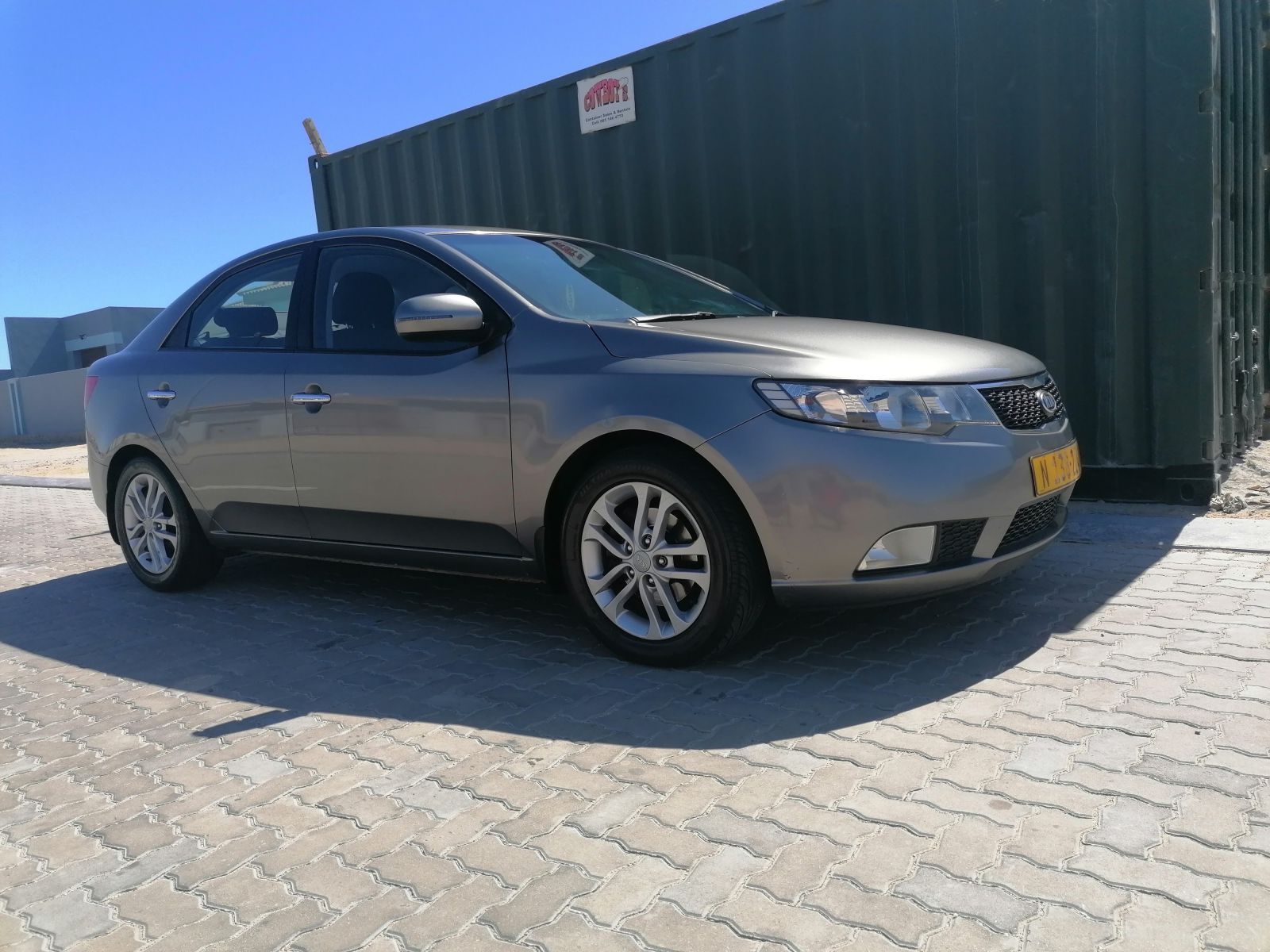 2011 Kia Cerato photo 1
