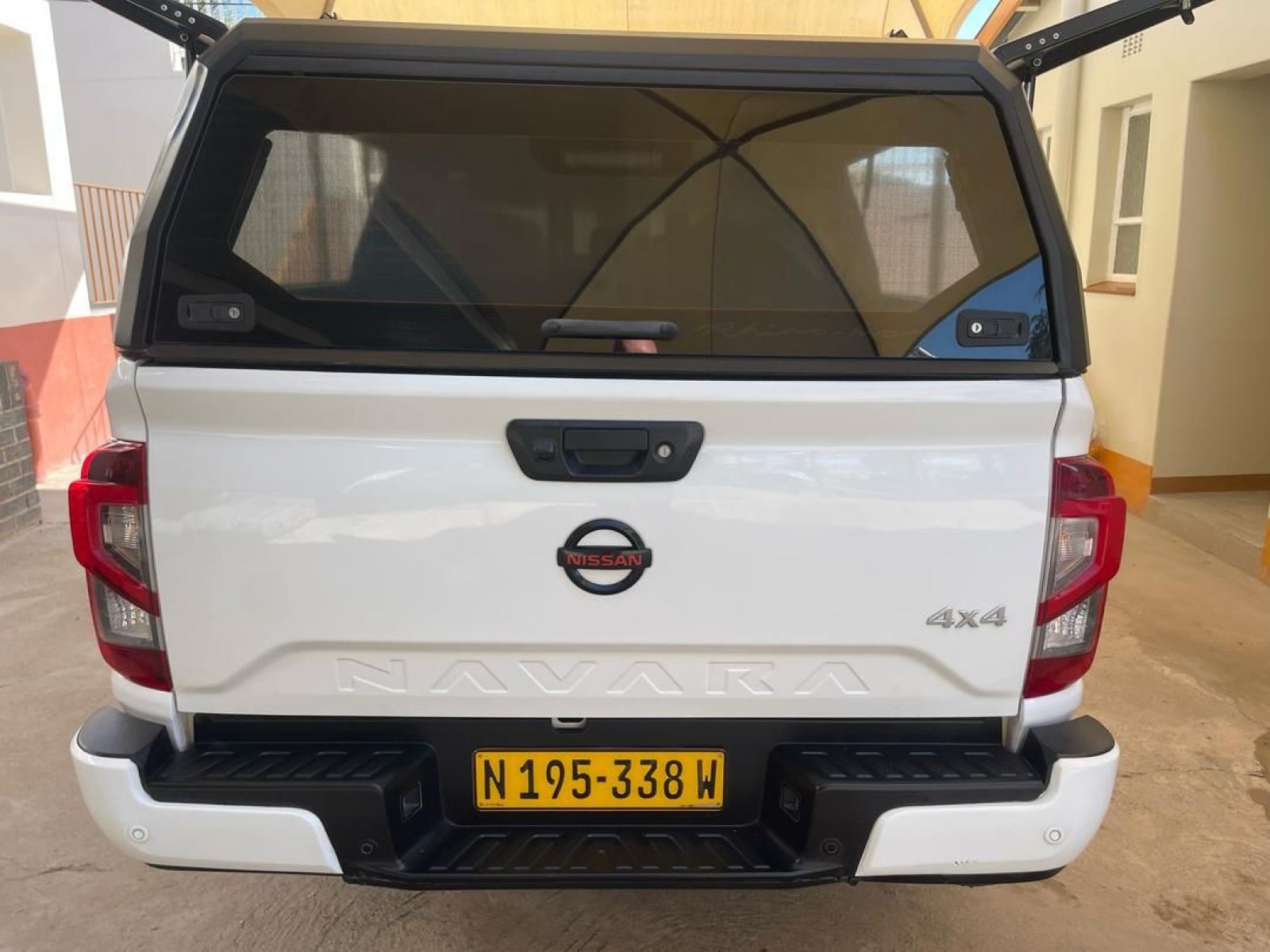 2022 Nissan Navara photo 4