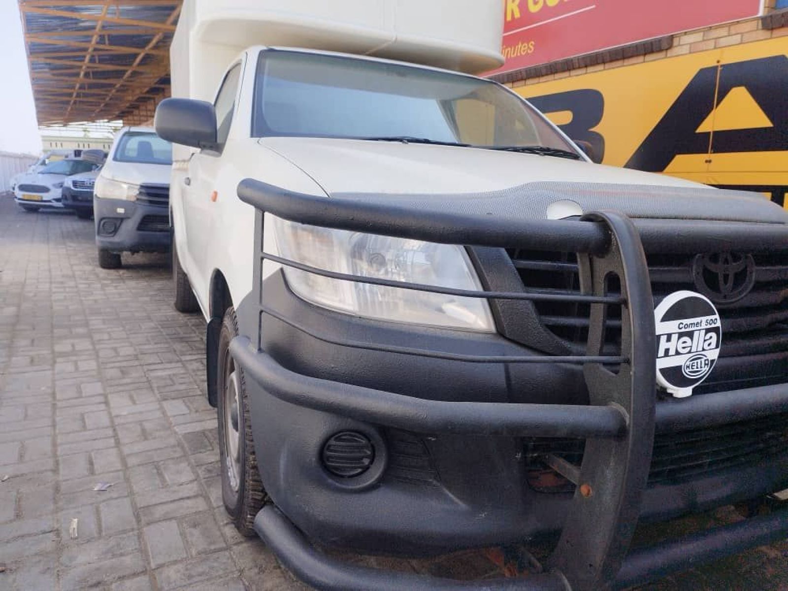 2015 Toyota Hilux photo 3