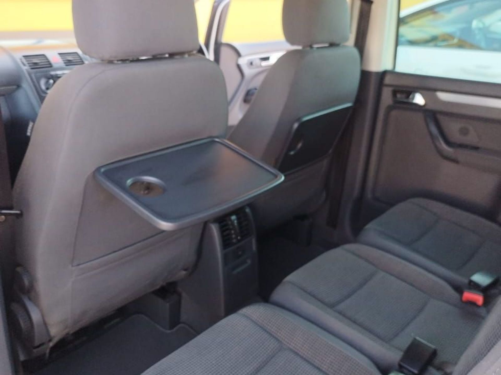 2006 Volkswagen Touran 2.0ltr TDi photo 12