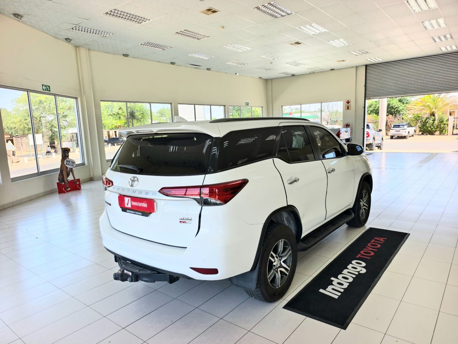 2020 Toyota Fortuner photo 3