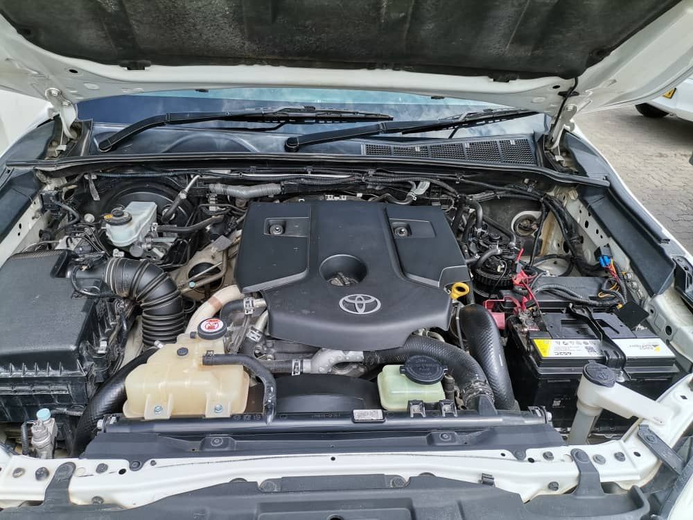 2017 Toyota Hilux photo 10