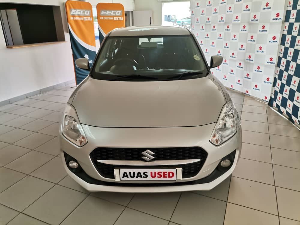2022 Suzuki Swift photo 2