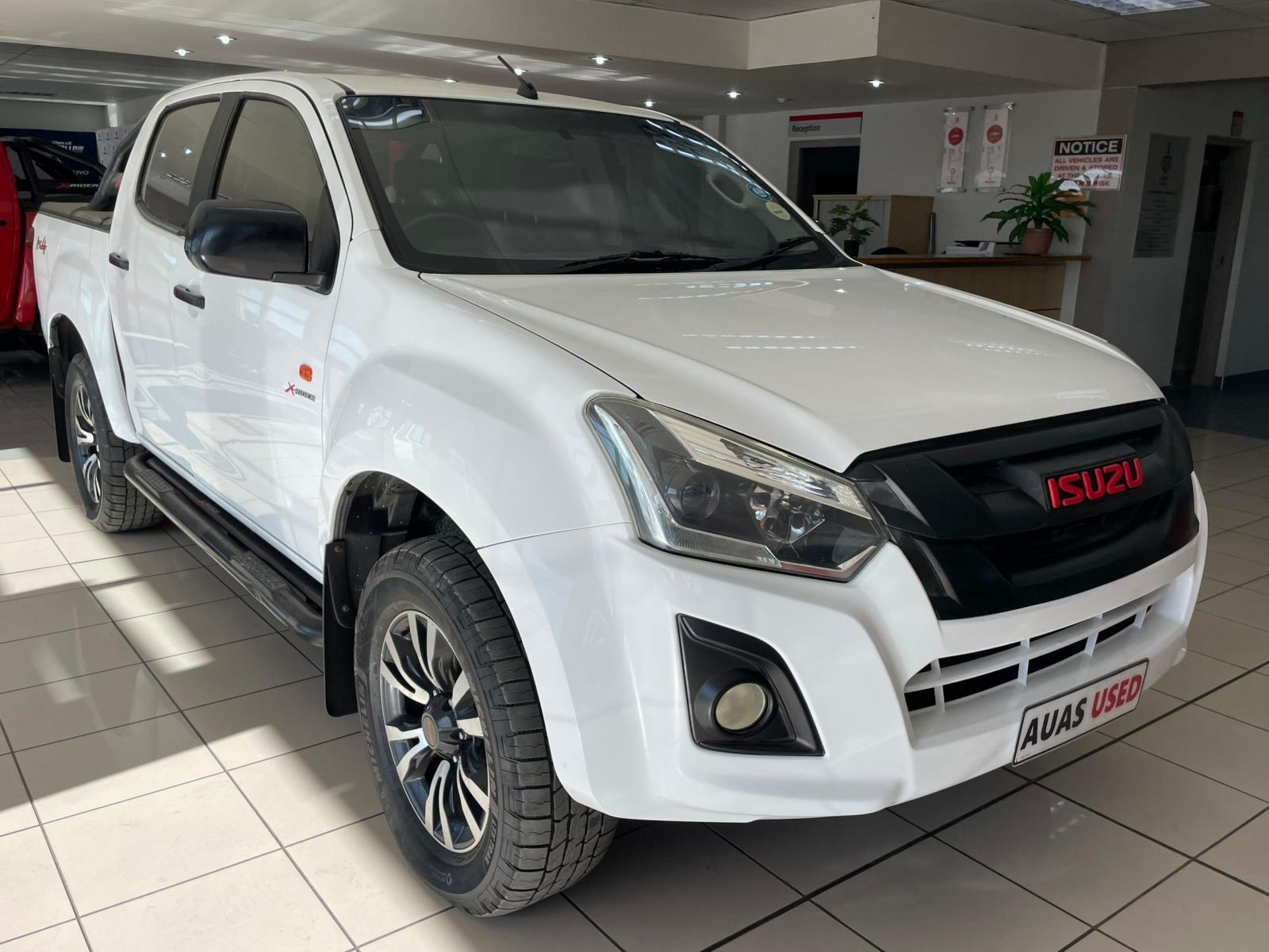 2018 Isuzu D-MAX photo 5