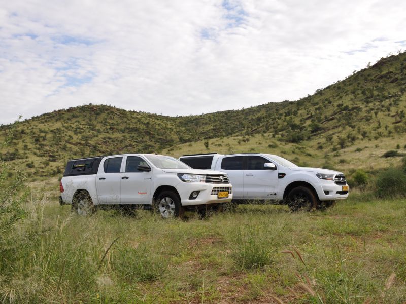 2022 Toyota Hilux 2.4 or Ford 2.2 photo 1