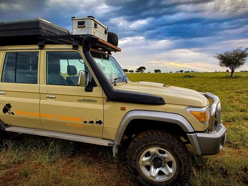 2019 Toyota Landcruiser Family Camper photo 2
