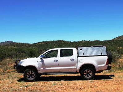 2021 Toyota Hilux 2.4 or Ford 2.2 photo 2