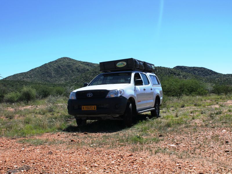 2019 Toyota Hilux Double Cab 4x4 Hilux or Ford photo 1