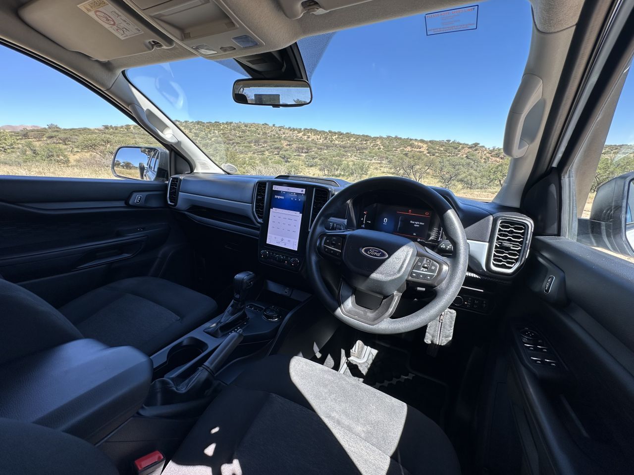 2021 Toyota Hilux 2.4 or Ford 2.2 photo 7