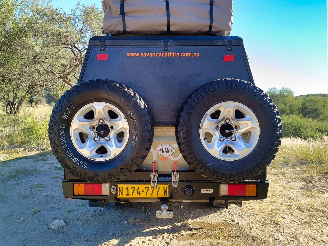 2018 Toyota Landcruiser  Double Cab 4.5 V8 or straight 6 4.2 photo 9