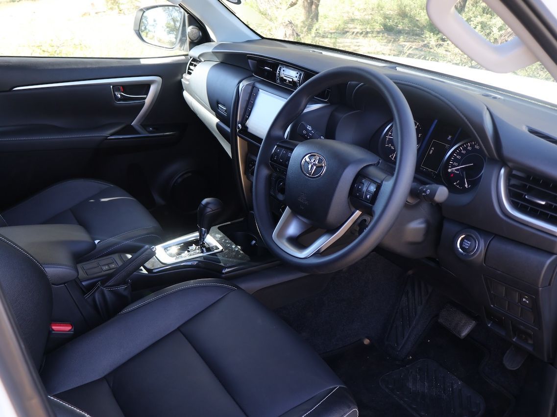 2021 Toyota Fortuner photo 5