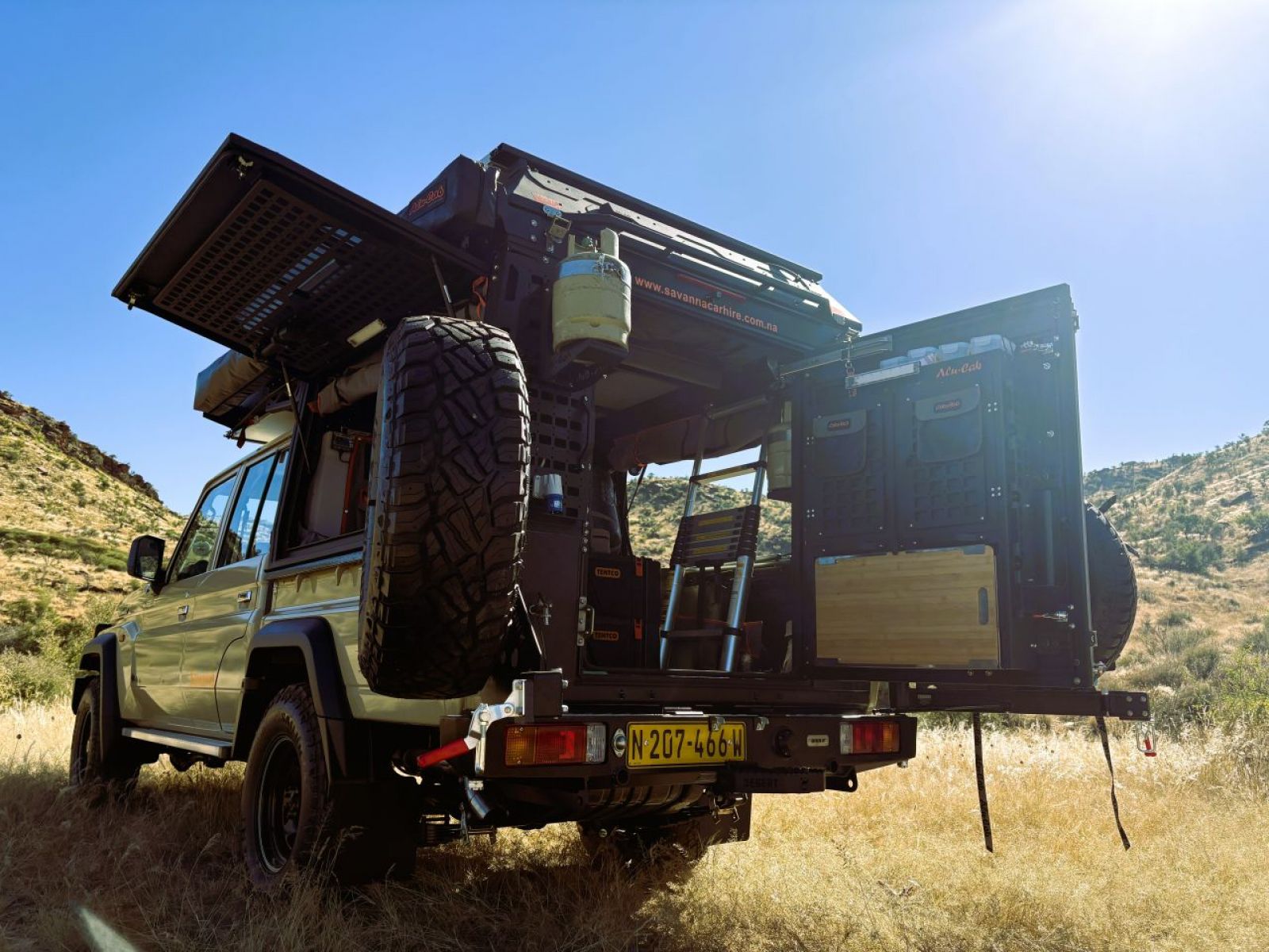 2025 Toyota Land Cruiser Camper 2.8 4x4 (Can be Brown or White) photo 14