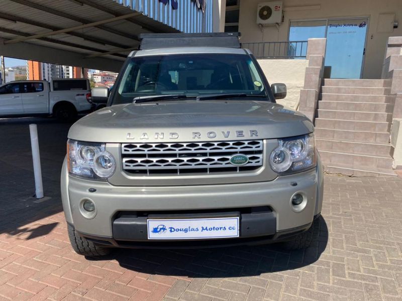 2013 Land Rover Discovery 4 photo 5