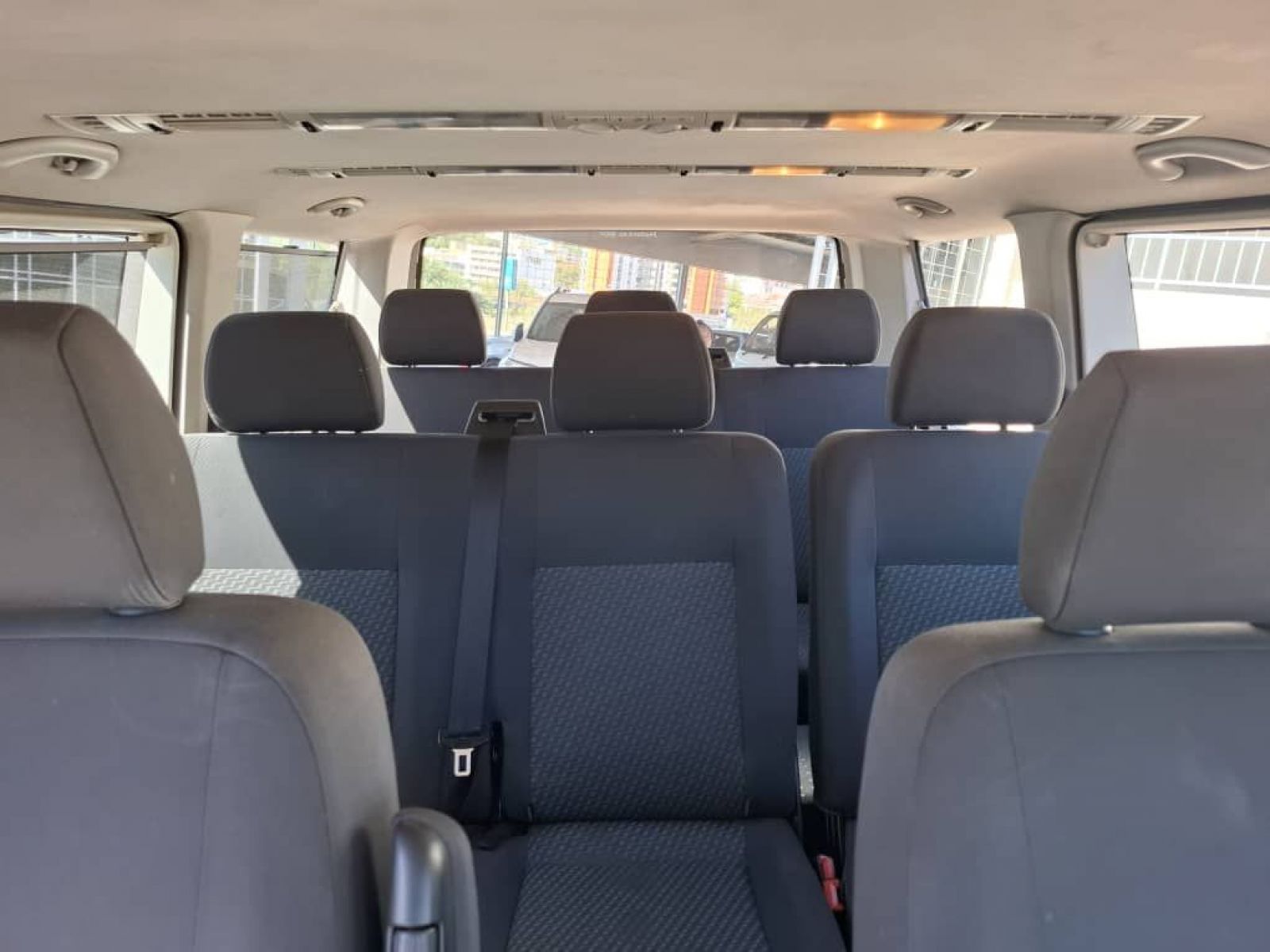 2015 Volkswagen Kombi photo 14