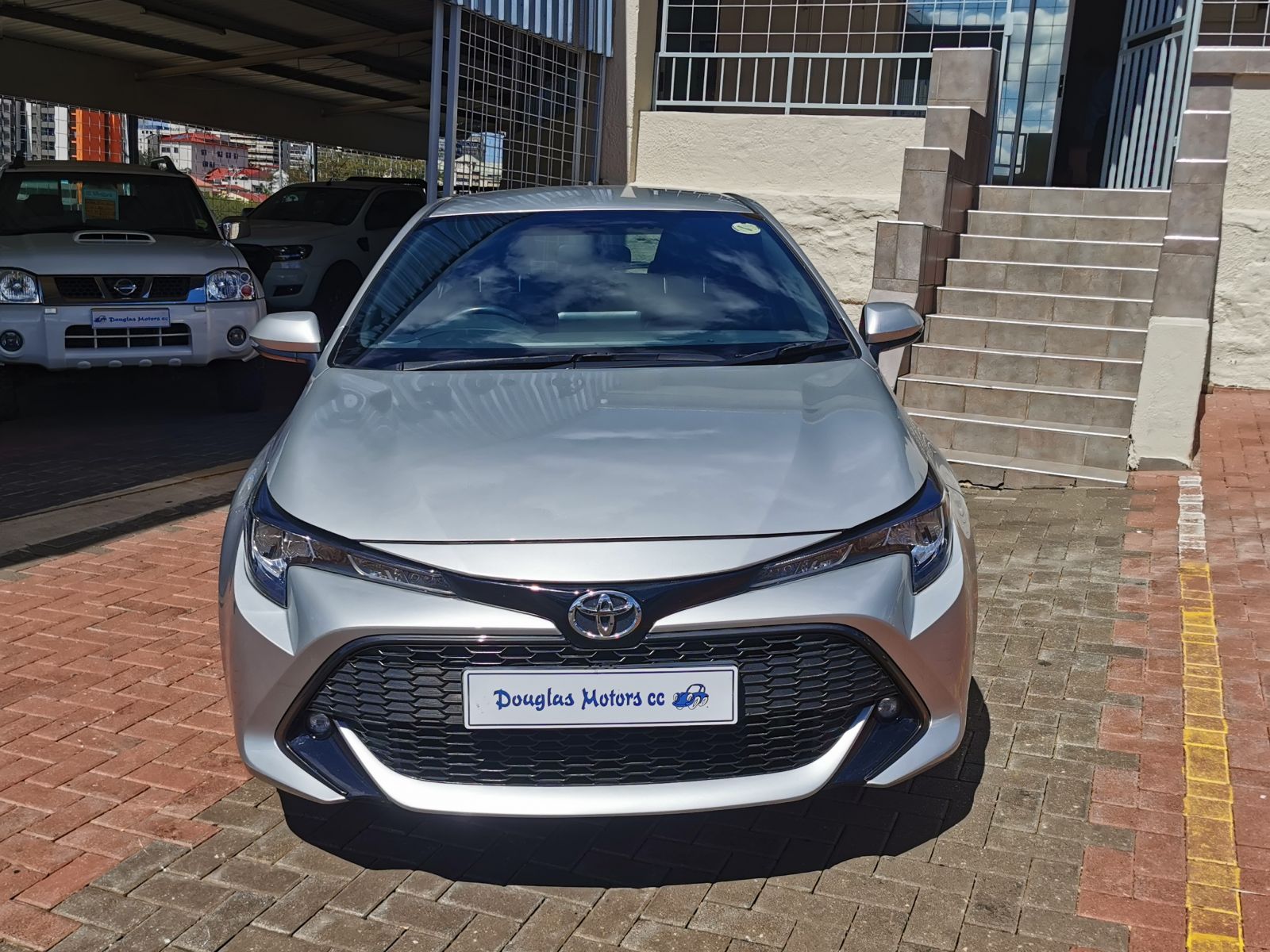 2020 Toyota Corolla photo 2