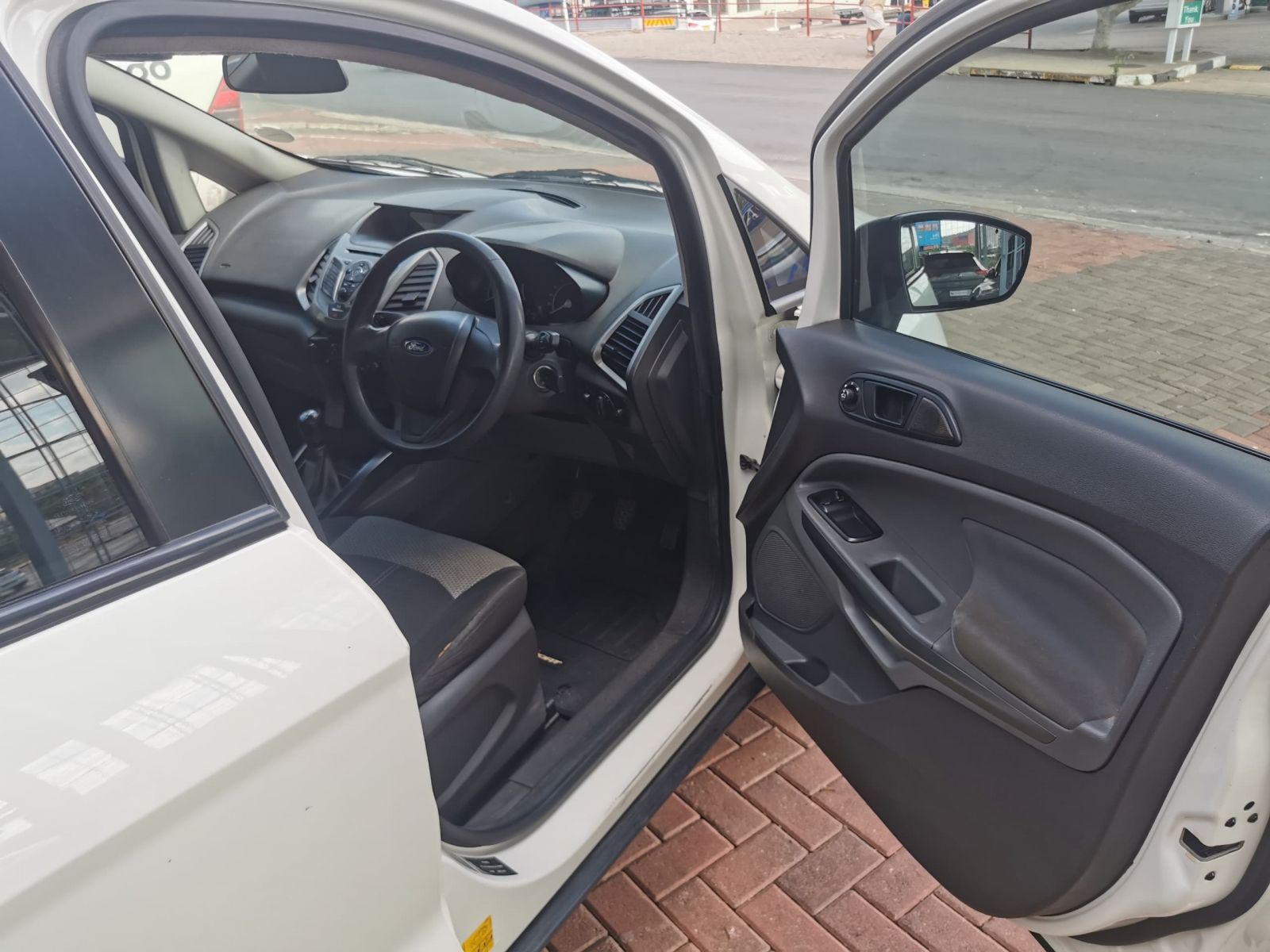 2016 Ford Ecosport photo 5