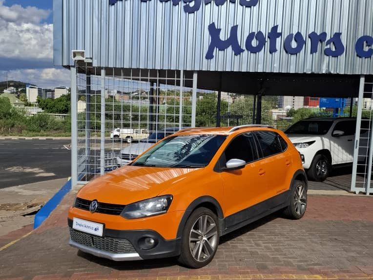 2012 Volkswagen Polo photo 1